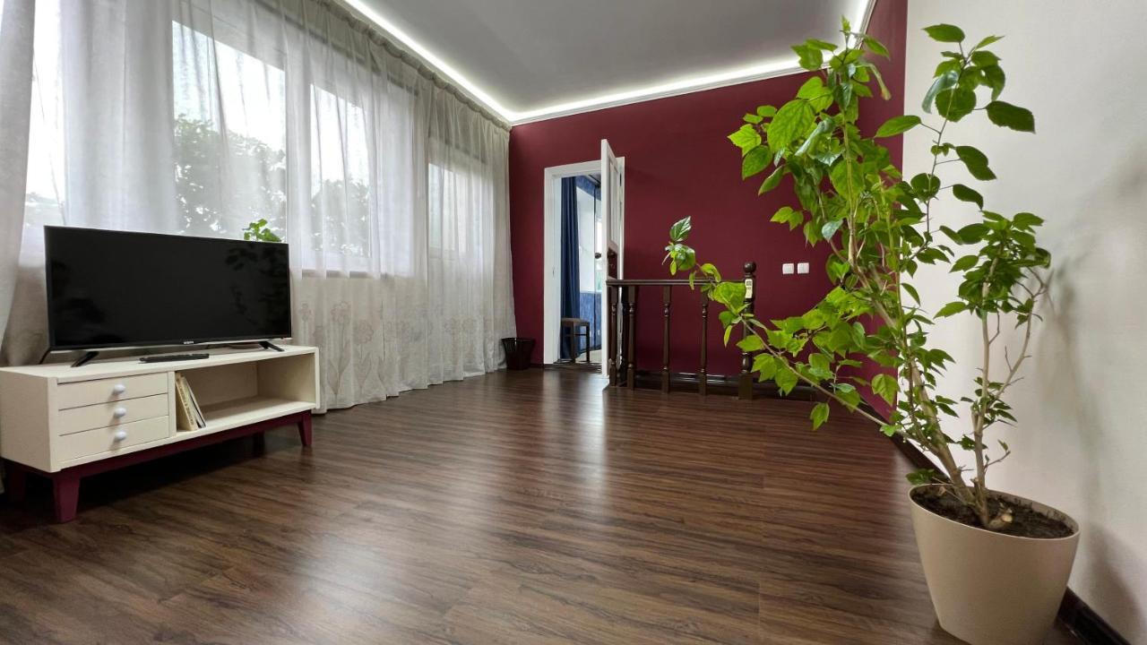Frodo Hotel Tashkent Ngoại thất bức ảnh