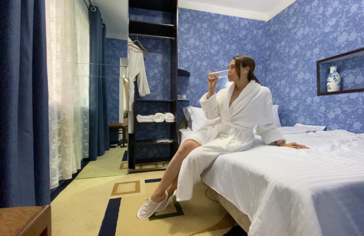 Frodo Hotel Tashkent Ngoại thất bức ảnh