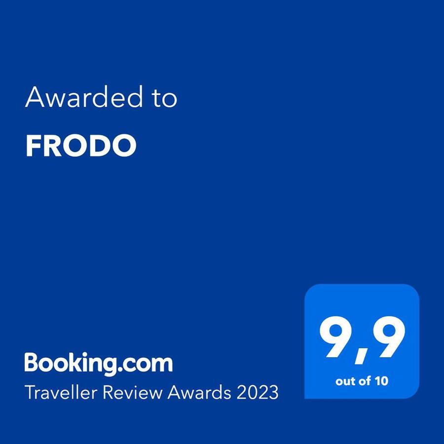 Frodo Hotel Tashkent Ngoại thất bức ảnh