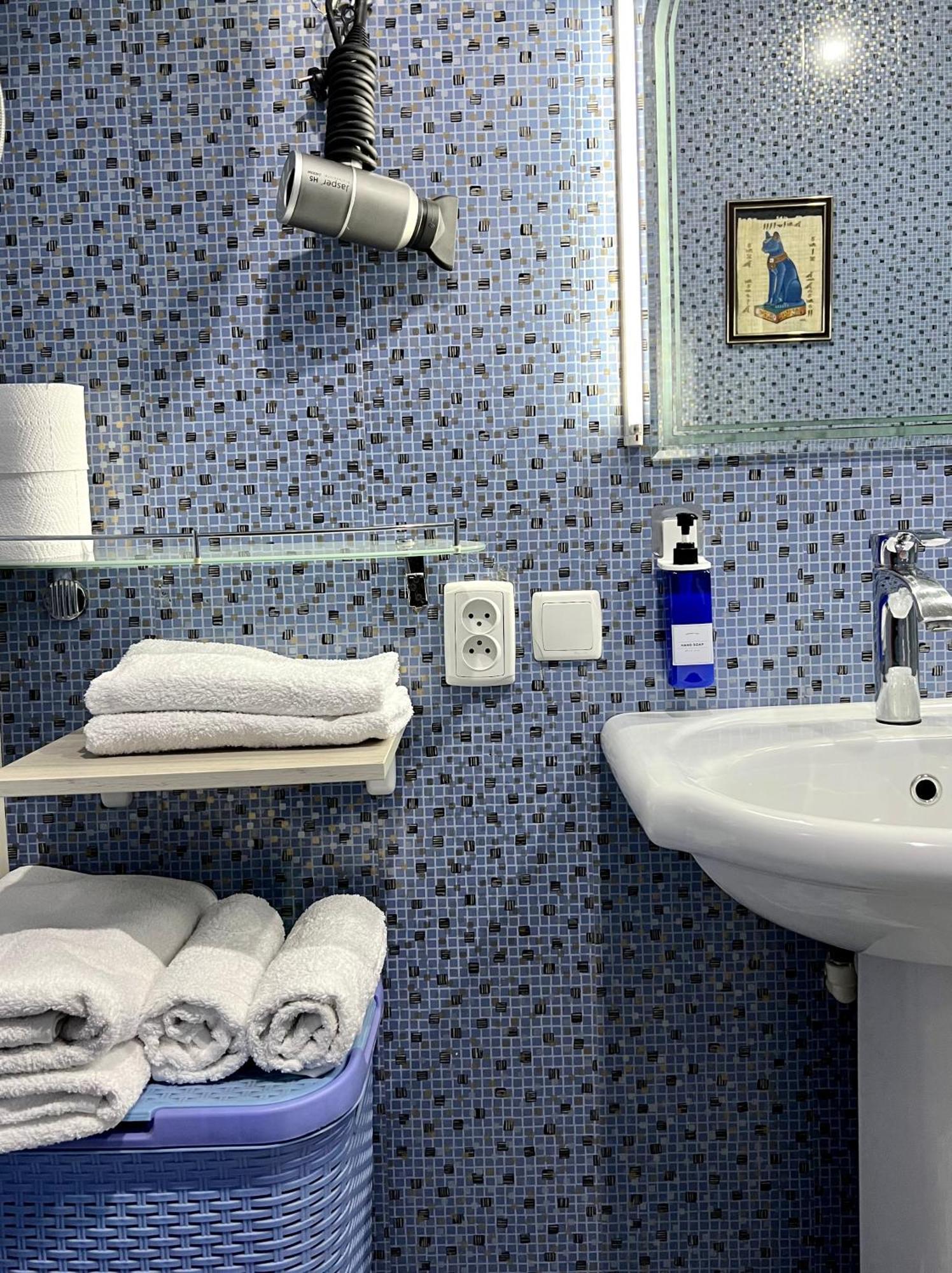 Frodo Hotel Tashkent Ngoại thất bức ảnh