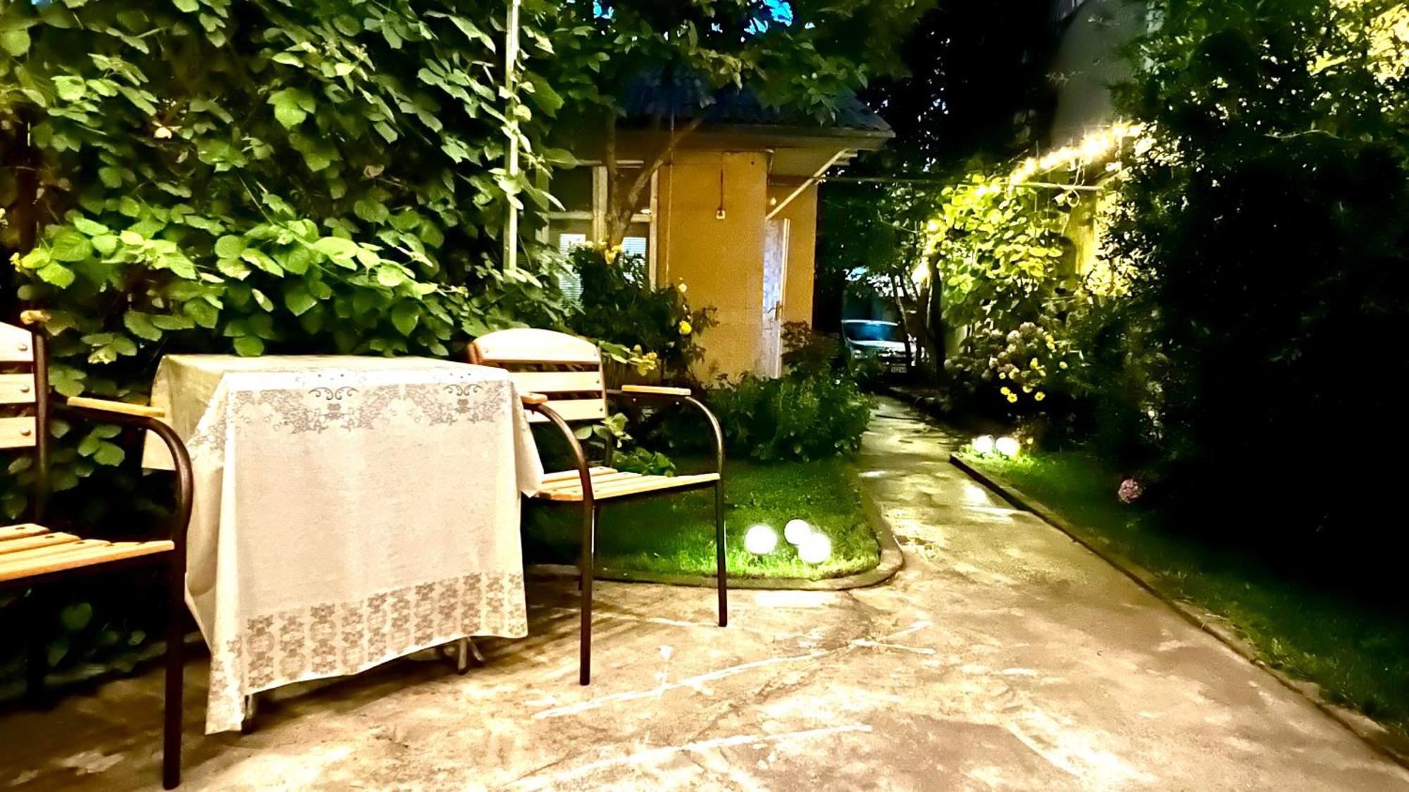 Frodo Hotel Tashkent Ngoại thất bức ảnh